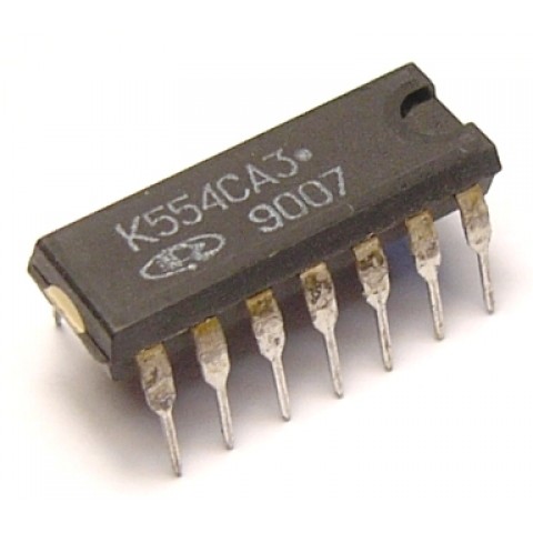 Микросхема К554СА3 (IL311ANM)